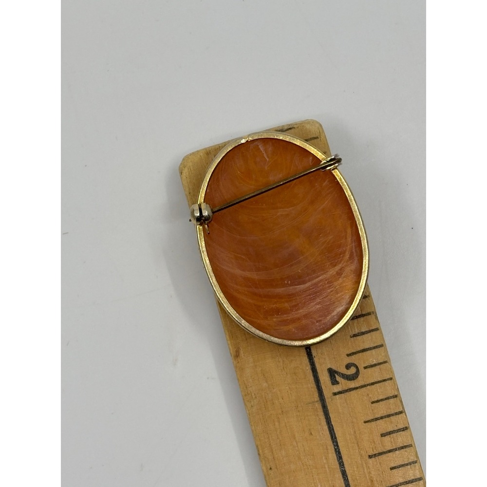 Vintage Gold Tone Oval Cameo Brooch Female Profile Orange Cream Victorian Style - Picture 7 of 8
